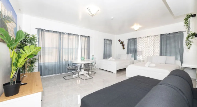 Апартаменты Comfort Ocean Drive Apartment Suites in Miami Beach
