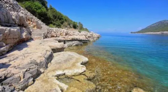 Robinson Leonardo, Varaa Huoneisto Pokrivenik Split-Dalmatia