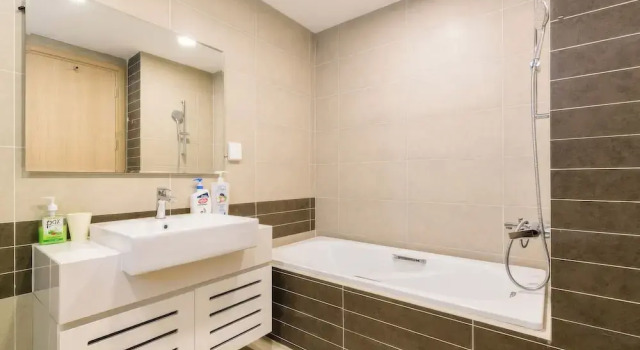 Апартаменты Superior с 3 комнатами с балконом и с видом на город Rivergate Luxe - Central Saigon Stay