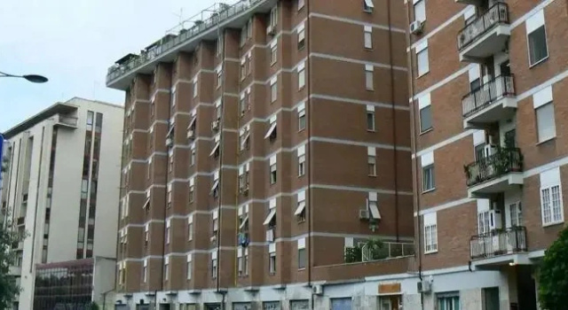 Via Delle Campanule Apt No.3, Забронировать Отель Рим Лацио, рядом с Гарбателла