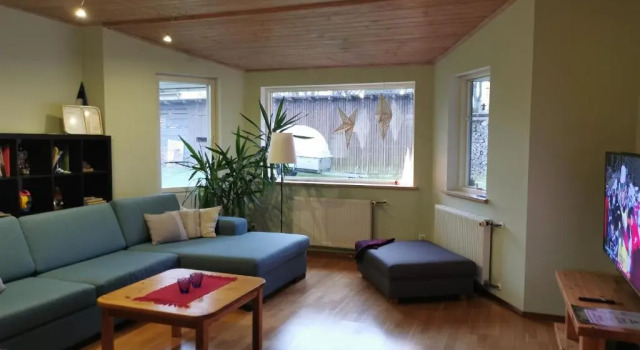 Коттедж с 3 комнатами Kaare Guesthouse