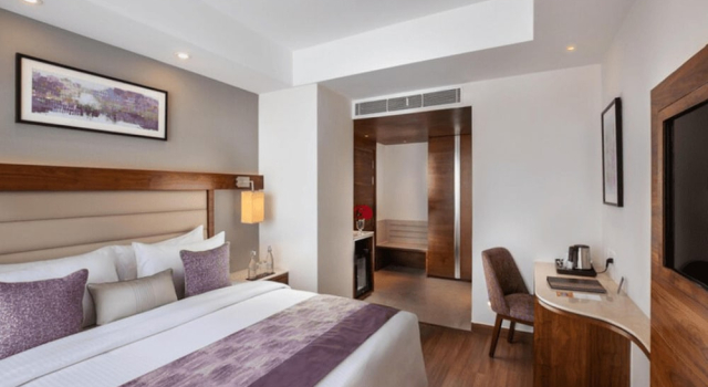 Двухместный номер Deluxe Nirvana Sarovar Portico Gorakhpur