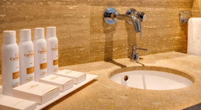 Двухместный номер Standard с частичным видом на море Отель Gran Fornells Thalasso and Spa
