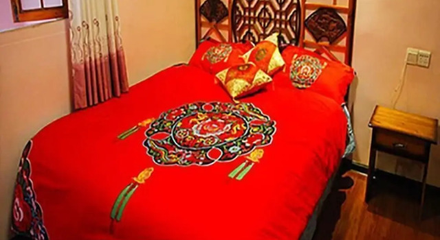 Zhen Shui Ren Jia Kezhen, Book Guesthouse Xiangxi Hunan