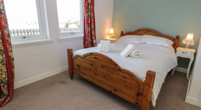 Poppies Cottage, Book Vacation Home Craignure Isle of Mull