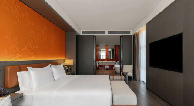 Люкс Deluxe Doubletree By Hilton Kaifeng