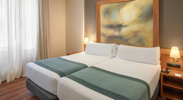 Catalonia Excelsior Hotel