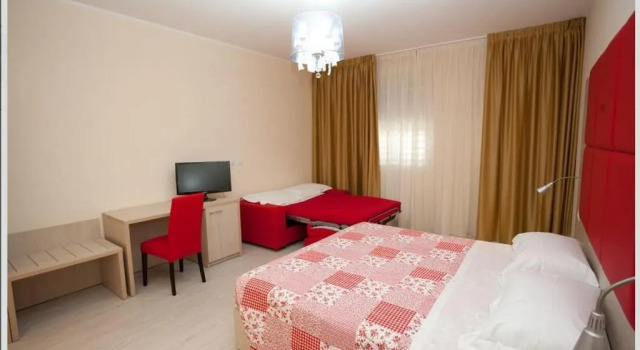 Standard Vierer Zimmer Hotel Elys