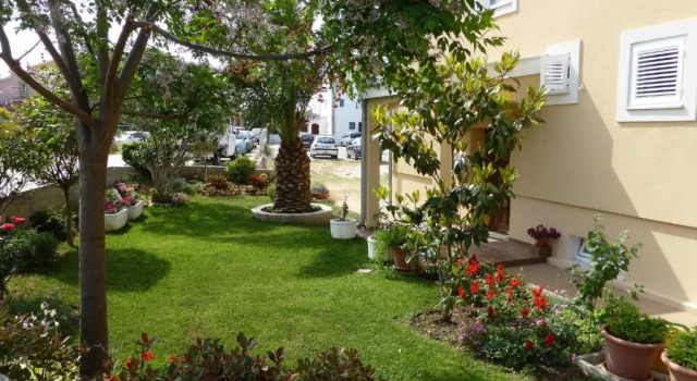 Апартаменты Apartments Toni, Borik