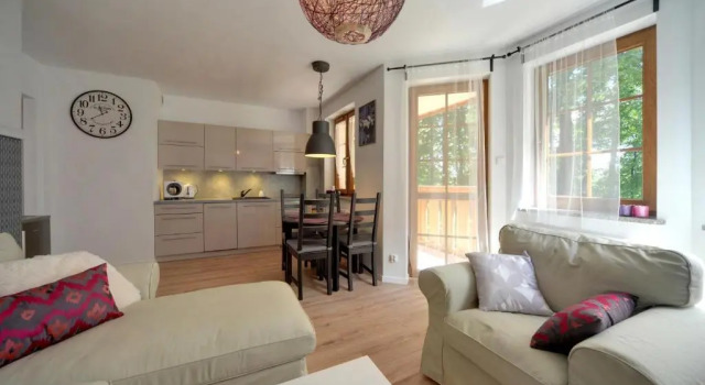 Апартаменты c 1 комнатой с балконом Eleganckie i Stylowe Apartamenty Sun Seasons 24 w Karpaczu z Parkingiem by Noclegi Renters