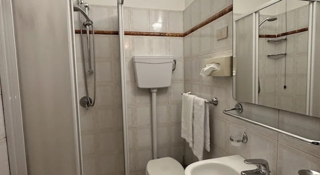 Трёхместный номер Economy Hotel Aspromonte