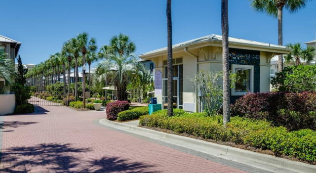 30A Beach House - Stillwater Cottage By Panhandle Getaways, Book Feriehus Villaer i Inlet Beach, Villa