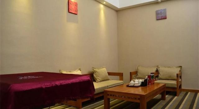 Gangtian Business Hotel, Boek Hotel Hotels in Guangdong met parkeren, Parkeren