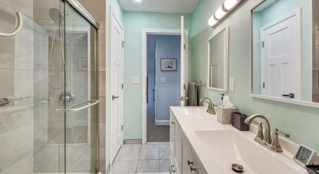 Коттедж Near Hiking Trails & Ski Resorts: Killington Home!