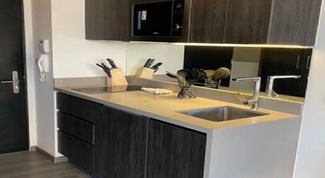 Студия Business Espacio Huerfanos