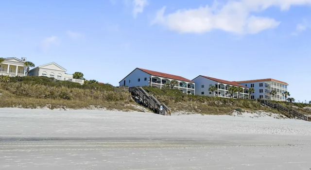 Студия Hidden Beach Villas 215