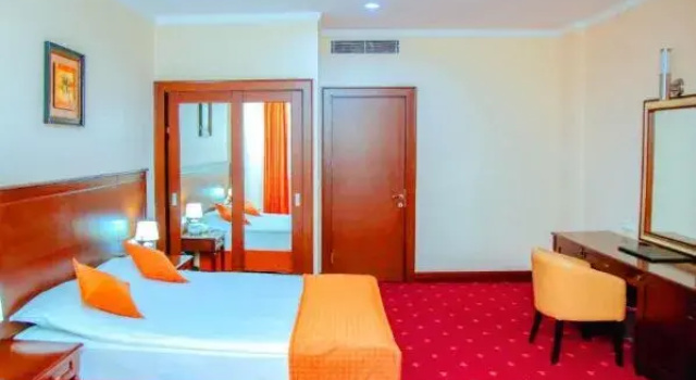 Camera Standard Charlak Otel