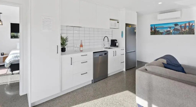 A Couple's Retreat - Mangawhai Heads Holiday Home, Забронировать Отель Мангафаи Хедс Kaipara
