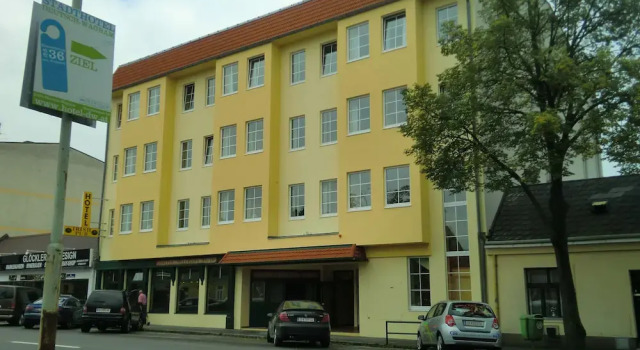 Stadthotel Deutsch Wagram, Забронировать Отель Отели Нижней Австрии с завтраком, Завтраки