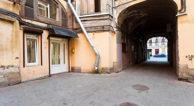RentalSPb London cafe Studio, Забронировать Отель Отели Санкт-Петербурга с парковкой, рядом с Музей Арктики и Антарктики, Парковка