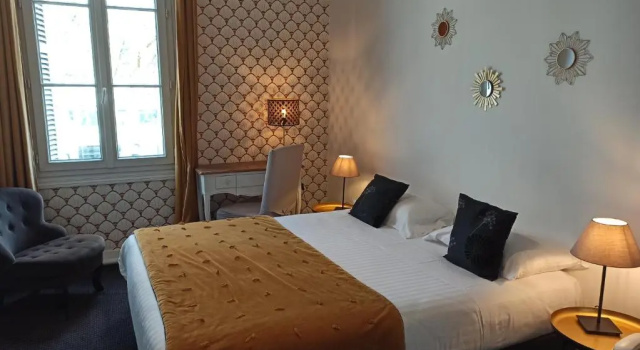 Двухместный номер Standard Hotel Val De Loire