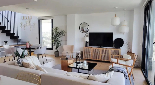 Номер Standard Пентхаус с балконом Allonbay Apartments