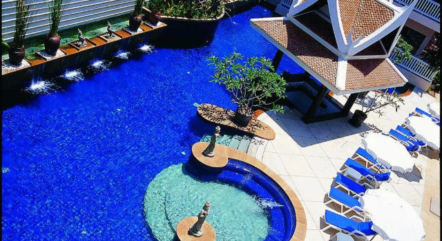 Двухместный номер Deluxe с видом на бассейн Kata Poolside Resort SHA Extra Plus