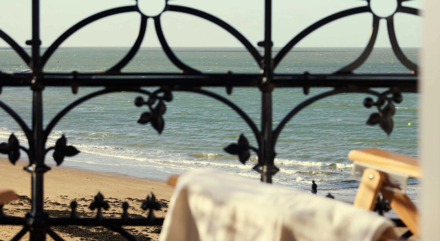 Номер Standard с балконом и с видом на море No 42 by GuestHouse, Margate