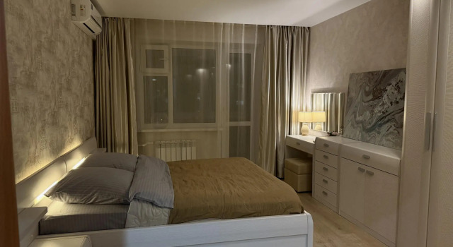 Apartments for a while in Moskovsky microdistrict 18, Book Lejlighed Hoteller i Golden Ring med parkering, Parkering