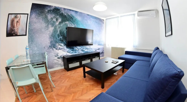 HomeRent Royal, Забронировать Отель Нови-Сад Воеводина