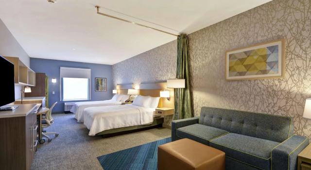 Четырёхместная студия Home2 Suites By Hilton Dayton South