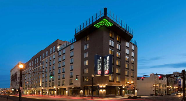 Номер Standard Hilton Garden Inn Louisville Downtown