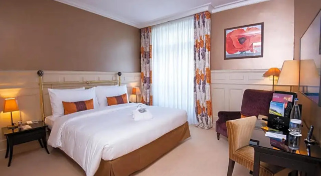 Номер Standard Hôtel Des Trois Couronnes & Spa - The Leading Hotels of the World