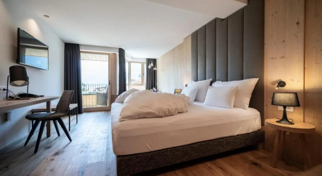 Полулюкс Hotel Simpaty