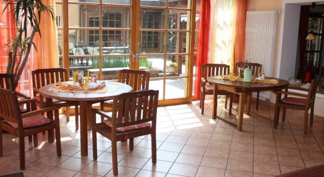 Caritashaus St. Elisabeth, Rezervați Hotel Hoteluri și cazare în Altoetting, Hotel