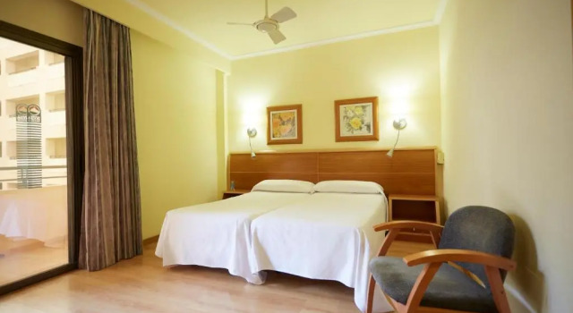 Одноместный номер Standard Invisa Hotel La Cala
