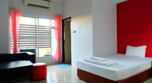 Номер Comfort Golden Place Guesthouse