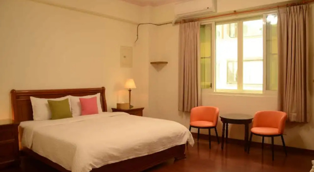 Двухместный номер Comfort с балконом East of Love Homestay