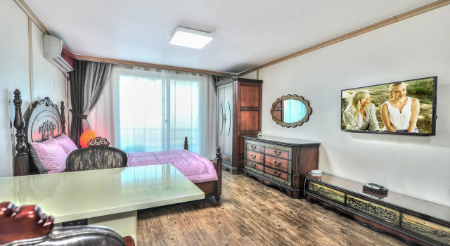 Sokcho Esher House Pension, Boek Pension Hotels in Gangwon-Do met parkeren, Parkeren