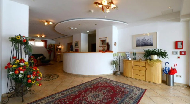 Hotel Turracherhof, Забронировать Отель Отели Туррахер-Хёэ 3 звезды, рядом с Горнолыжный подъемник Юбунгсвизенлифт, 3*