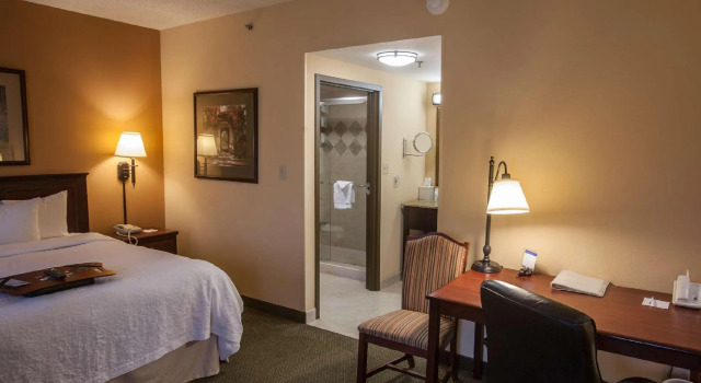 Двухместный люкс Hampton Inn & Suites Stillwater