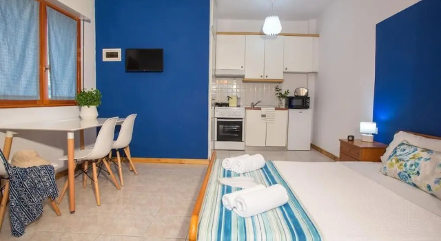 Joseph Village Apartments, Book Apartment  