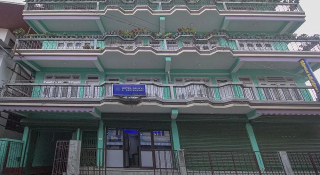 OYO 26748 Palkyi Lodge, Prenota Hotel Kalimpong West Bengal