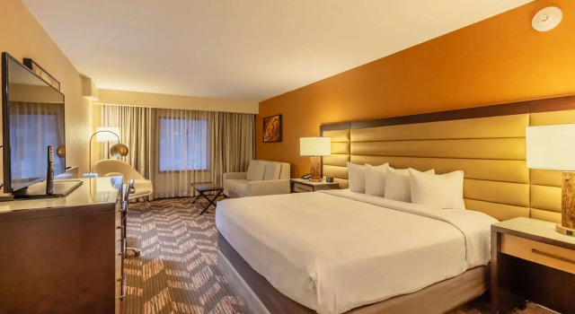 Deluxe Doppel Zimmer DoubleTree by Hilton Lawrence