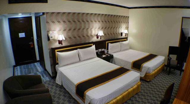 Номер Premium Bayview Park Hotel Manila