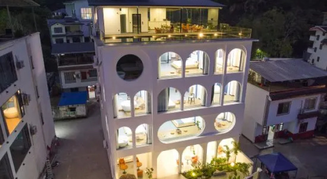 YUN SHEN BU ZHI CHU Homestay, Prenota Hotel Hotel a Yangshuo con parcheggio, vicino a Yangshuo Butterfly Spring, Parcheggio