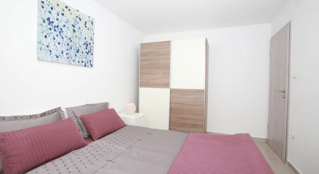 Апартаменты с 2 комнатами с балконом и с видом на море Apartments Melin