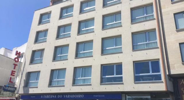 Hotel Varadoiro, Забронировать Отель Портоново Sanxenxo Municipality, рядом с Пляж Baltar