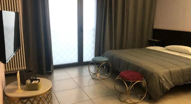 Номер Deluxe Villa Camilla Milano Easy Rooms Metro 4