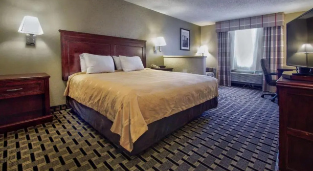 Люкс Quality Inn Moore - Oklahoma City